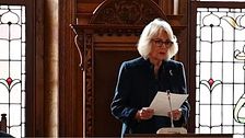 La reina Camila retoma su agenda e informa del estado de salud del rey Carlos III: “Mi marido siente no poder estar hoy aquí”