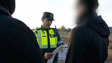 Conductores con multas triple, que alcanzan los 1.700 euros y la sustracción de 12 puntos, y otros que se niegan a pagar: “Voy a limpiarme el culo con la multa”
