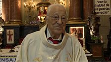 El Padre Ángel reflexiona sobre la hambruna en España desde su Iglesia de San Antón: “Empieza a haber pobres que trabajan. Antes un trabajador no era pobre”