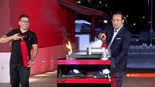 Ángel Gaitán comprueba en directo las diferencias entre las baterías de litio y de sodio: Así son las explosiones de cada una