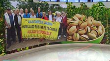 El enfado de los vecinos de Valdetorres de Jarama con una empresa pistachera que destruye el entorno: "Hay escenas dramáticas de corzos"