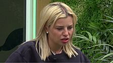 Gabriella, muy enfadada, cuenta la verdad sobre su infidelidad a Álex Girona: "¿Le fallé? Sí"