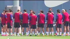 Una famosa concursante de realities vende "vídeos subidos de tono" a futbolistas del Barça: "Pagaron 18.000 euros"