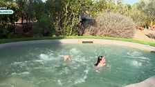 Una playa piscina en casa: el precio de la nueva tendencia de este verano
