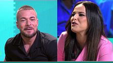 Tony Spina reacciona ante las preguntas de Marta Peñate a Álvaro Boix: “Está celoso”