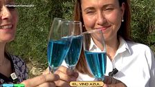 El vino azul: la revolución cromática de la industria vinícola