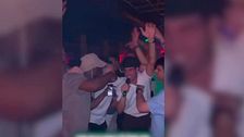 Carlos Alcaraz disfruta de fiesta en Ibiza tras ganar el Roland Garros: las imágenes de la desenfrenada noche