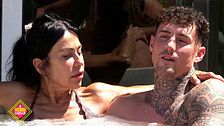 Álvaro rechaza un beso de Maite Galdeano en el jacuzzi: "Ahora no puedo"