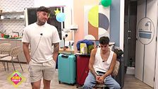 Julen de la Guerra lanza una pregunta sobre quien se va mañana:  ¿Mañana quién?