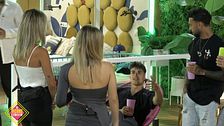 Paula le pregunta a Julen de la Guerra: ¿Qué beso te gustó más?