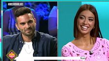 El tonteo entre Suso y Marieta durante la gala de 'Los vecinos de la casa de al lado': "Yo te invito a mi casa si quieres"