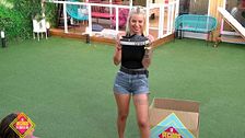 La despedida de Gabriela y su entrega de regalos: de la risa a la emoción