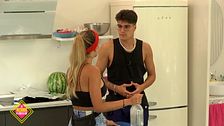 Julen de la Guerra realiza una divertida entrevista a Mayka Rivera: "¿A tu novio le vas a cocinar pimientos?"