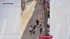 Pelea de catanas en el Raval, los vecinos están muy preocupados: "Hay robos, borrachos y hay mucha delincuencia"