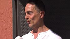 Las polémicas declaraciones de Ángel Ruiz-Valdepeñas, médico negacionista: “A muchos pacientes les recomiendo el dióxido de cloro"