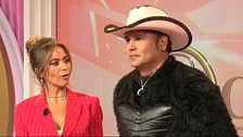 Coyote Dax reaparece en 'Socialité Club' y desvela el motivo por el que ha estado "desaparecido"