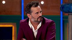 Asier Etxeandia, en 'Babylon Show': de su pasado vendiendo en un 'sex shop' a cómo fue trabajar con Pedro Almodóvar