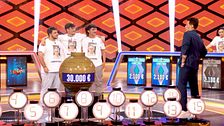 Los ‘Piso Tuku’ vuelven a ganar, acumulan más de 4.000 euros y se quedan a 4 de llevarse el bote