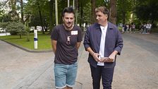 Xuso Jones se pone a practicar chino con Rober, concursante de ‘Lo sabe, no lo sabe’: “Yo también hablo un poquito”