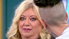 Deborah sorprende y emociona a su madre con su mensaje: “Me da igual con quién estés, pero tienes que ser feliz”