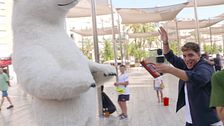 El momentazo de Xuso Jones con un 'oso' en Valencia: ''He sufrido un ataque''