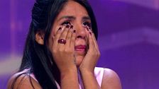 Isa Pantoja se rompe en directo