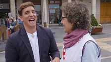 La reacción de una concursante al saber que puede ganar casi 50.000 euros en 'Lo sabe, no lo sabe': ¡sin palabras!