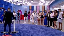 Jorge pulsa el botón de la nominación directa y decide meter en la lista a Vanessa