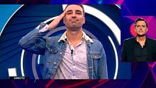 Jorge se entera en el confesionario de que no está nominado y nos deja un momentazo con Ion Aramendi: "¡Firmes!"