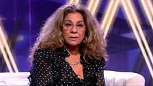 Lolita acalla los rumores de su posible retirada de los escenarios: "¿Por qué me queréis matar si tengo la fuerza de un toro?"