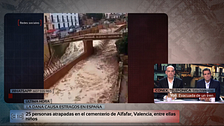 Más de 200 personas se quedan atrapadas en un tren debido a las fuertes lluvias