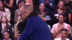 El emotivo reencuentro de Risto con Noelia, la mujer del público que estuvo desaparecida por la DANA: "Solo te puedo decir: gracias"