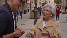 El atrevimiento de una concursante de 'Lo sabe, no lo sabe' al hablar con Xuso Jones: "Pues venga, dame un poquito de dinerito"
