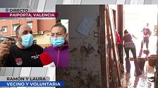 El conmovedor relato de un vecino de Paiporta que acoge a voluntarios en su casa: "Lo están dando todo"