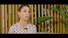 Elena Tablada desvela lo que Javier Ungría le contestó al retarle a sentarse juntos en '¡De viernes!'