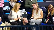Risas y mucha complicidad entre la Infanta Cristina y Johanna Zott, la novia de Pablo Urdangarin