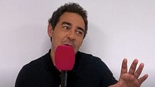 "Esa escena desnudos en la cama nos costó..."
