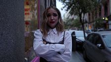 La cita más incómoda de Lucía acaba en plantón: “Me quiero largar; no me quiero ni despedir de él”