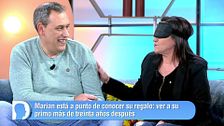 Agradece a su mujer su apoyo incondicional preparándole un reencuentro único: Marian vuelve a abrazar a su primo tras 30 años