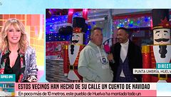 Los vecinos de un pueblo de Huelva convierten su calle en un cuento de Navidad: ''Parece la Gran Vía madrileña''