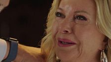 Inédito | El llanto descontrolado de Bárbara Rey al hablar de su hijo, en el nuevo especial de '¡De Viernes!'