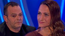 Carla y Richard, dos hermanos que se conocen al fin tras ser adoptados por separado: "Ninguno tuvo la culpa"