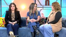 Tensión entre una madre y sus dos hijas, que aseguran sentirse "abandonadas" por ella: "La necesitaba más cerca y ella no se daba cuenta"