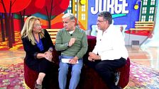 Le pide matrimonio en directo tras un mes de relación: “Lo veremos…”