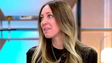 La desesperación de Mireia, que busca a su lora desaparecida hace siete meses: “Creo que la tiene alguien”