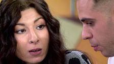 Obligado a elegir entre su pareja o su madre: “Mi suegra me hace sentir mala madre”