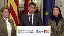 El polémico tuit con el que Carlos Mazón ha revolucionado las redes sociales: "Las Fallas inundan las calles"