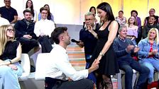 El novio de Inma Campano, exparticipante de 'LIDLT', se arrodilla y le pide matrimonio en 'El diario de Jorge': "¿Esto es de verdad?"