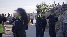 El infierno de los vecinos del Carmel de Barcelona: agresiones por parte de turistas, botellones en los búnkeres y desesperación