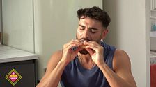 El momentazo de Gerard al fingir orgasmos en el "Arriesgar o Besar"
